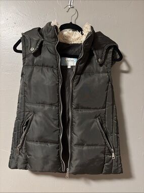 Cecico Gray-GreenPuffer Vest with Faux Fur Trimmed Hood